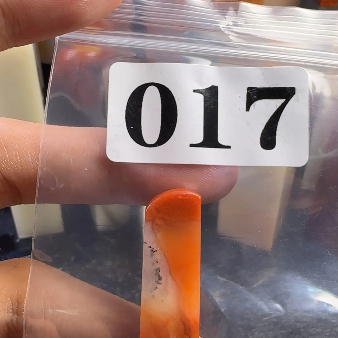 老挝石玲*kkllkkkkkmm