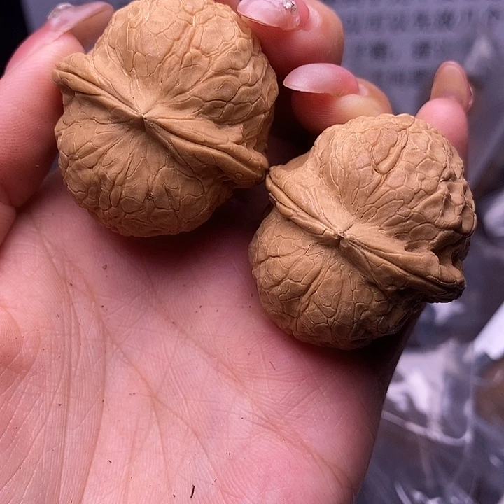 核桃云南野生铁核桃25号39mm