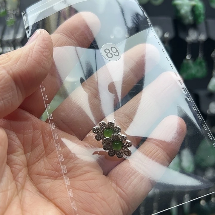和田玉（碧玉）耳饰银S925镶嵌爱**山