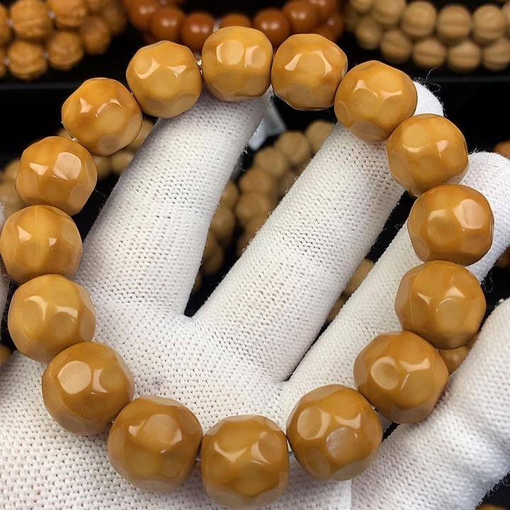 手串猴头核桃猴头