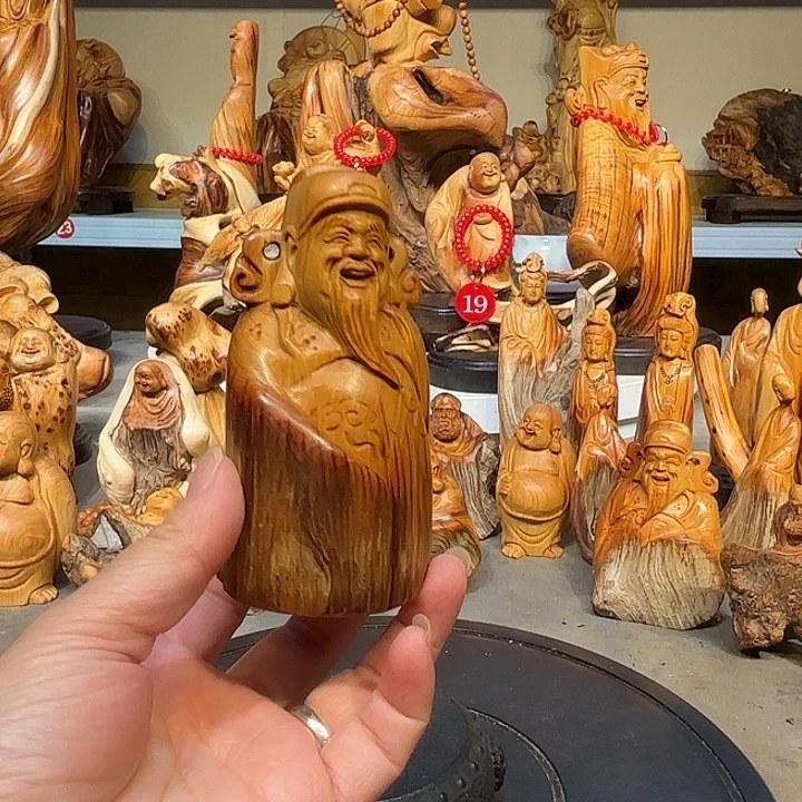 柏木太行崖柏财神爷