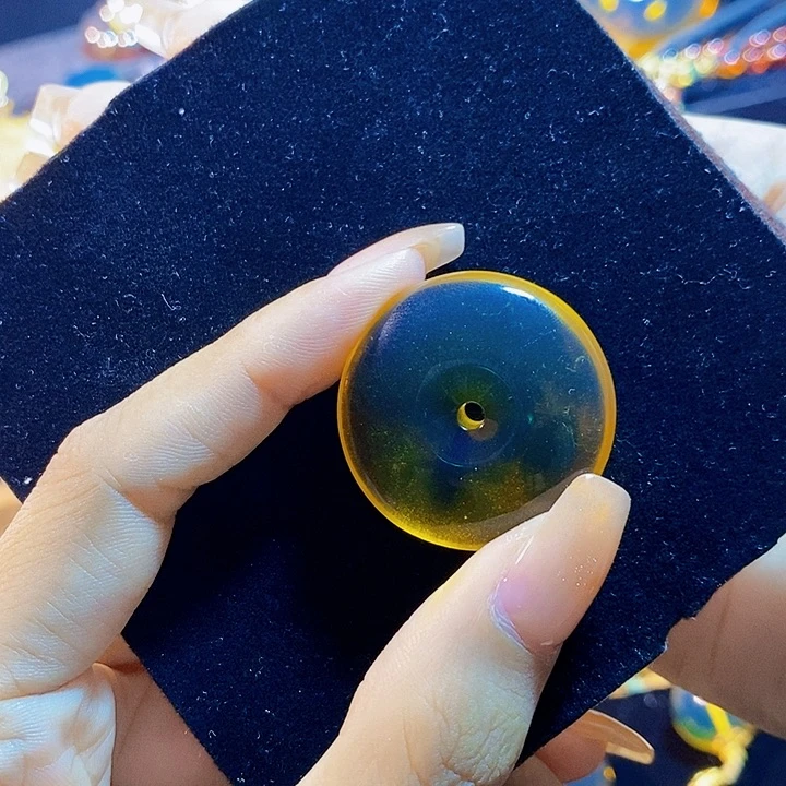 蓝珀未镶嵌珠宝奇石墨西哥蓝珀平安扣