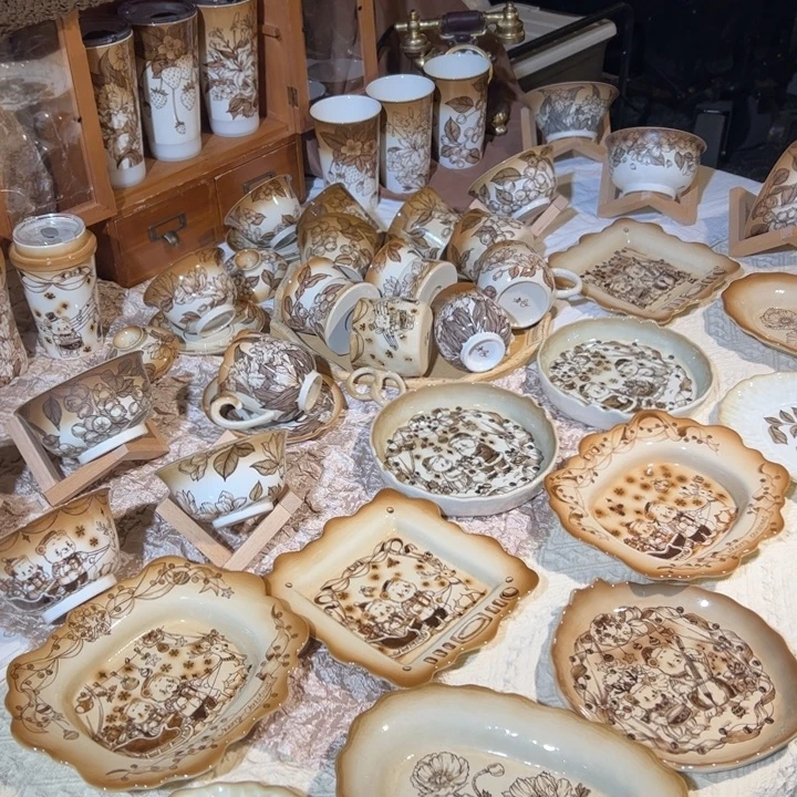 51。           陶瓷