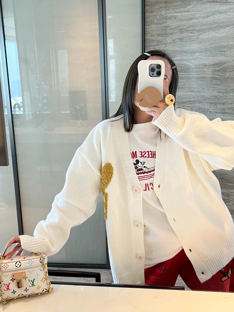 4572南油 BOHAN秀秀家闪闪爱心米奇毛衣