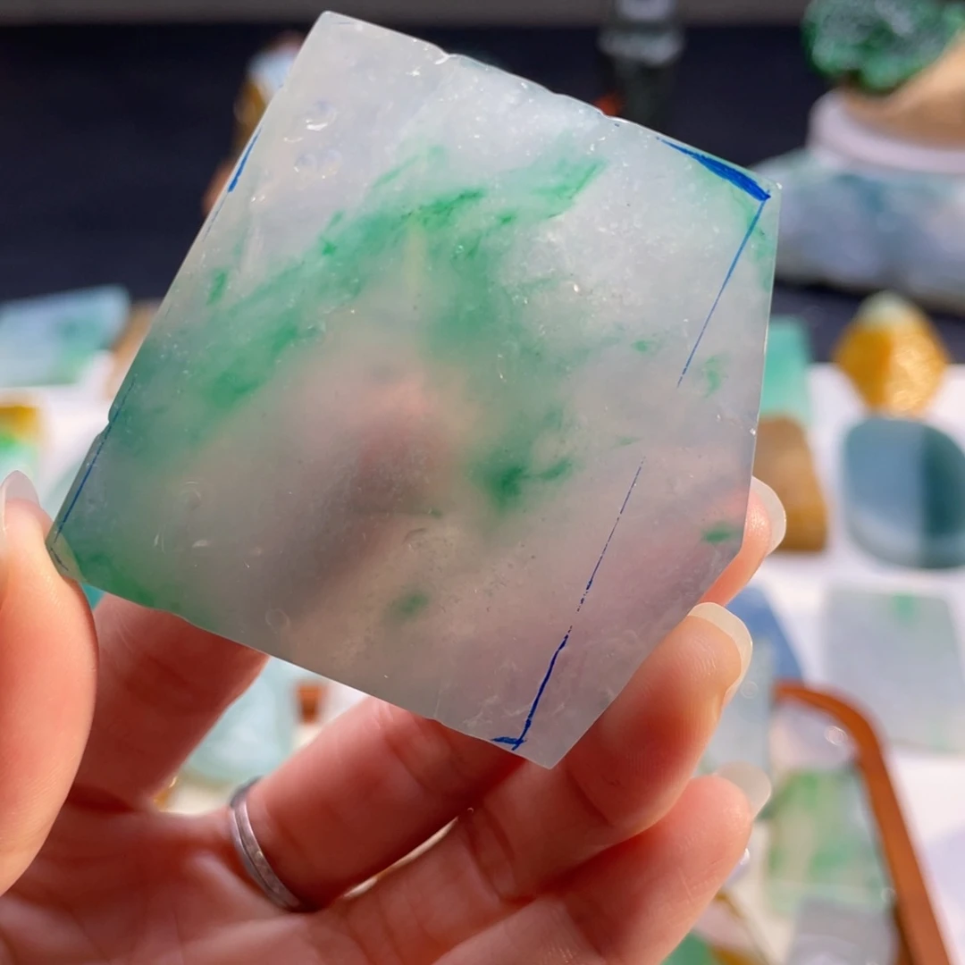 定制翡翠未镶嵌包工包料