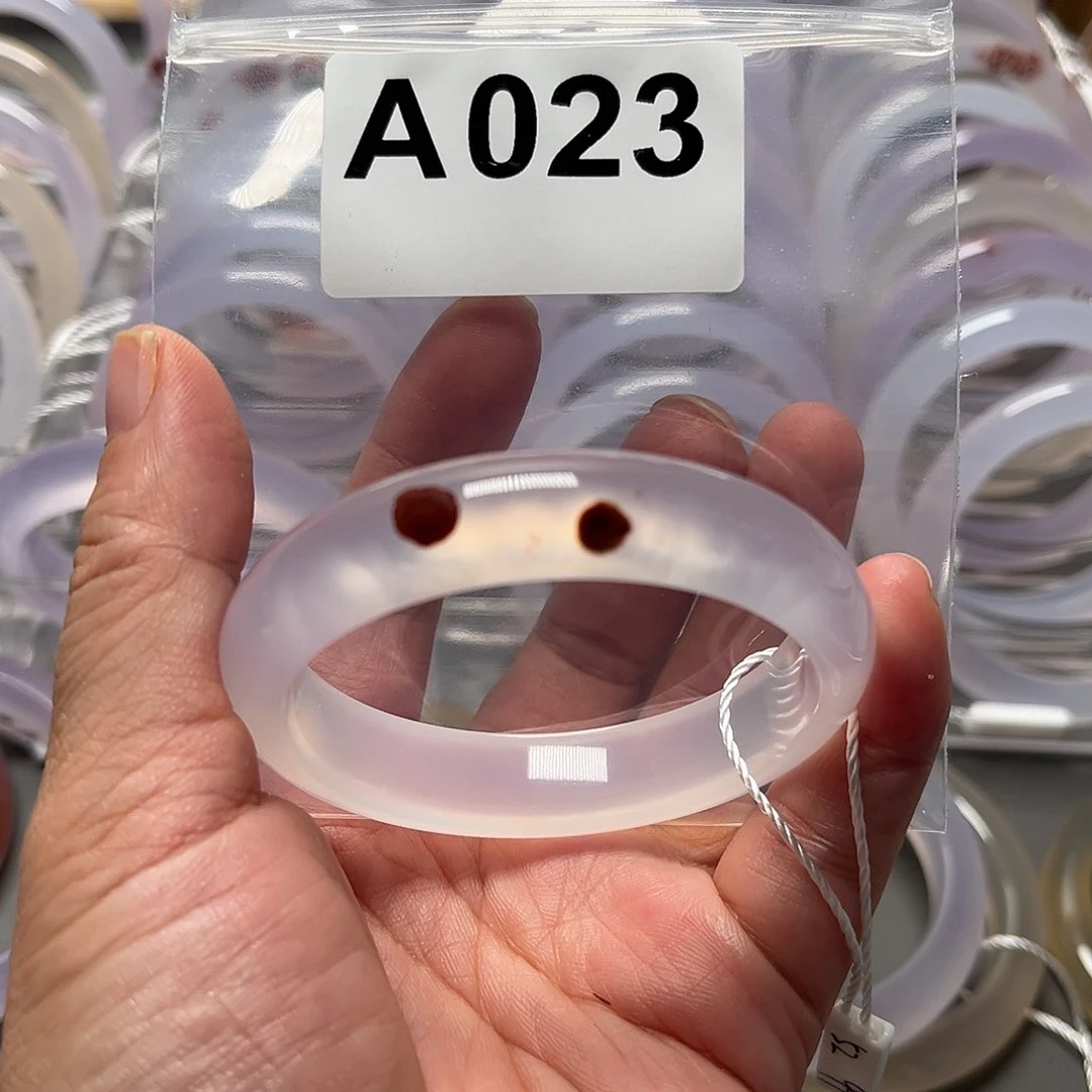 手镯玛瑙/玉髓未镶嵌52-023