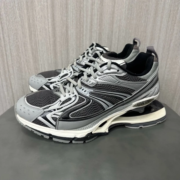 95新 Balenciaga/巴黎世家 43码 X-Pander 灰棕色 休闲鞋