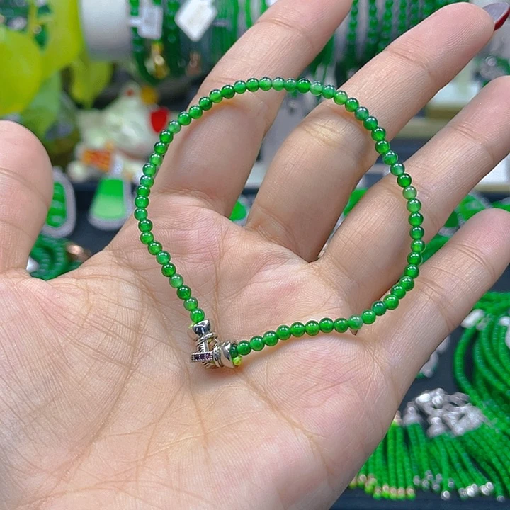 翡翠手链未镶嵌是***～圆珠手链