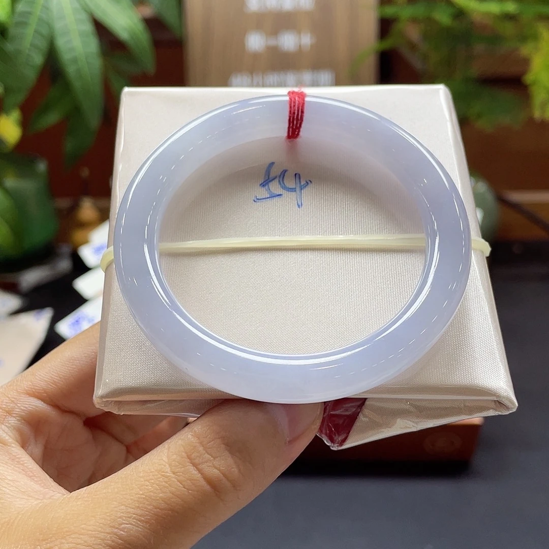 翡翠未镶嵌手镯42 号链接