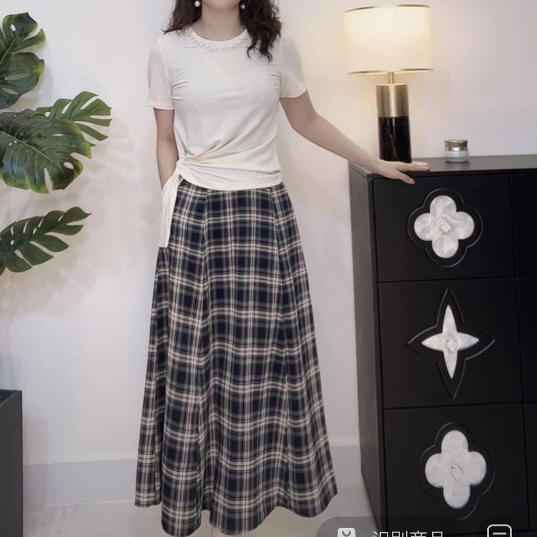 彬彬家夏款韩版亮片开叉短袖女士夏季简约休闲时尚款套装