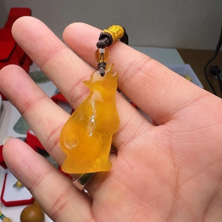 琥珀未镶嵌吊坠(不含链)