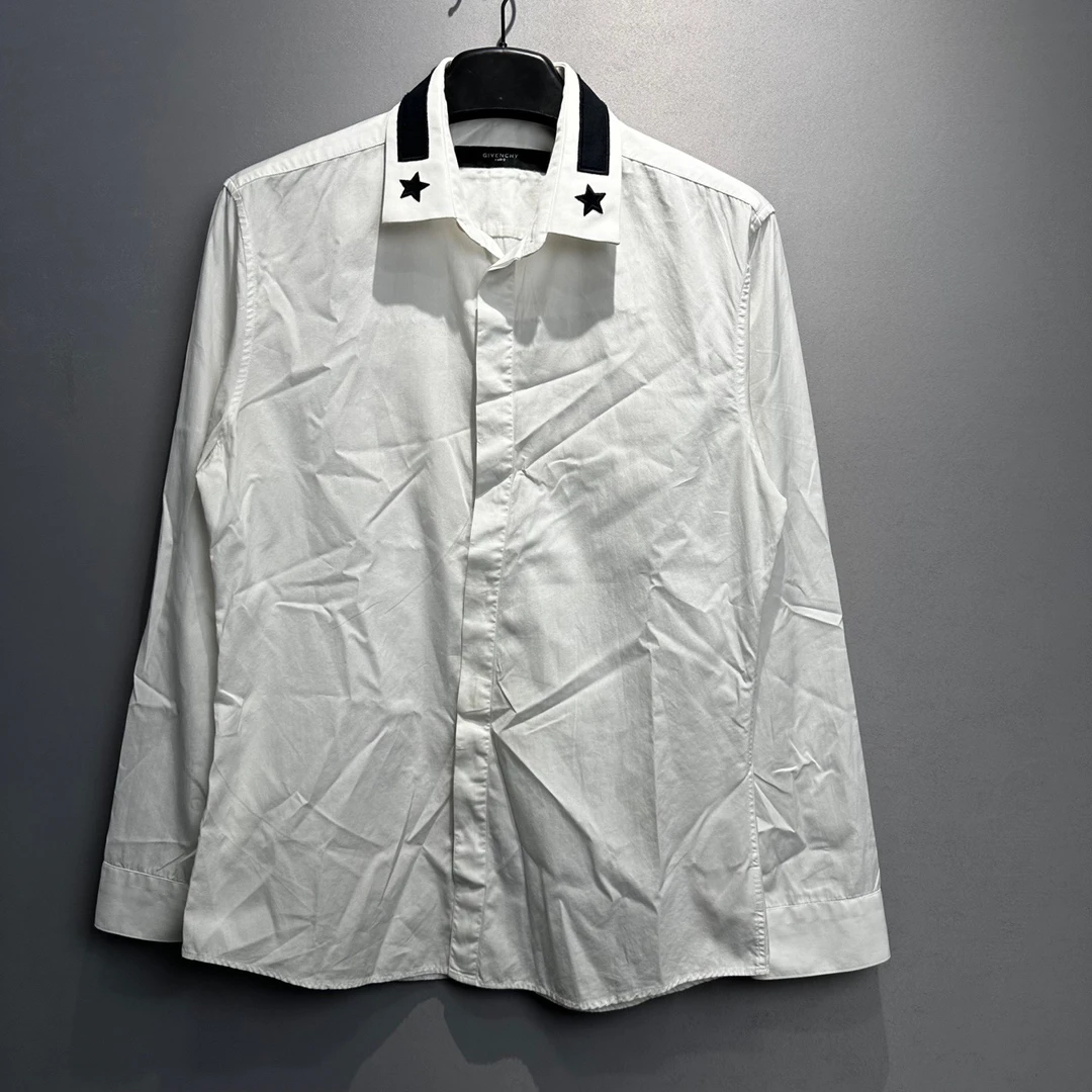 99新 Givenchy/纪梵希 纪梵希领口星星白衬衫/L码/95新/公价3440