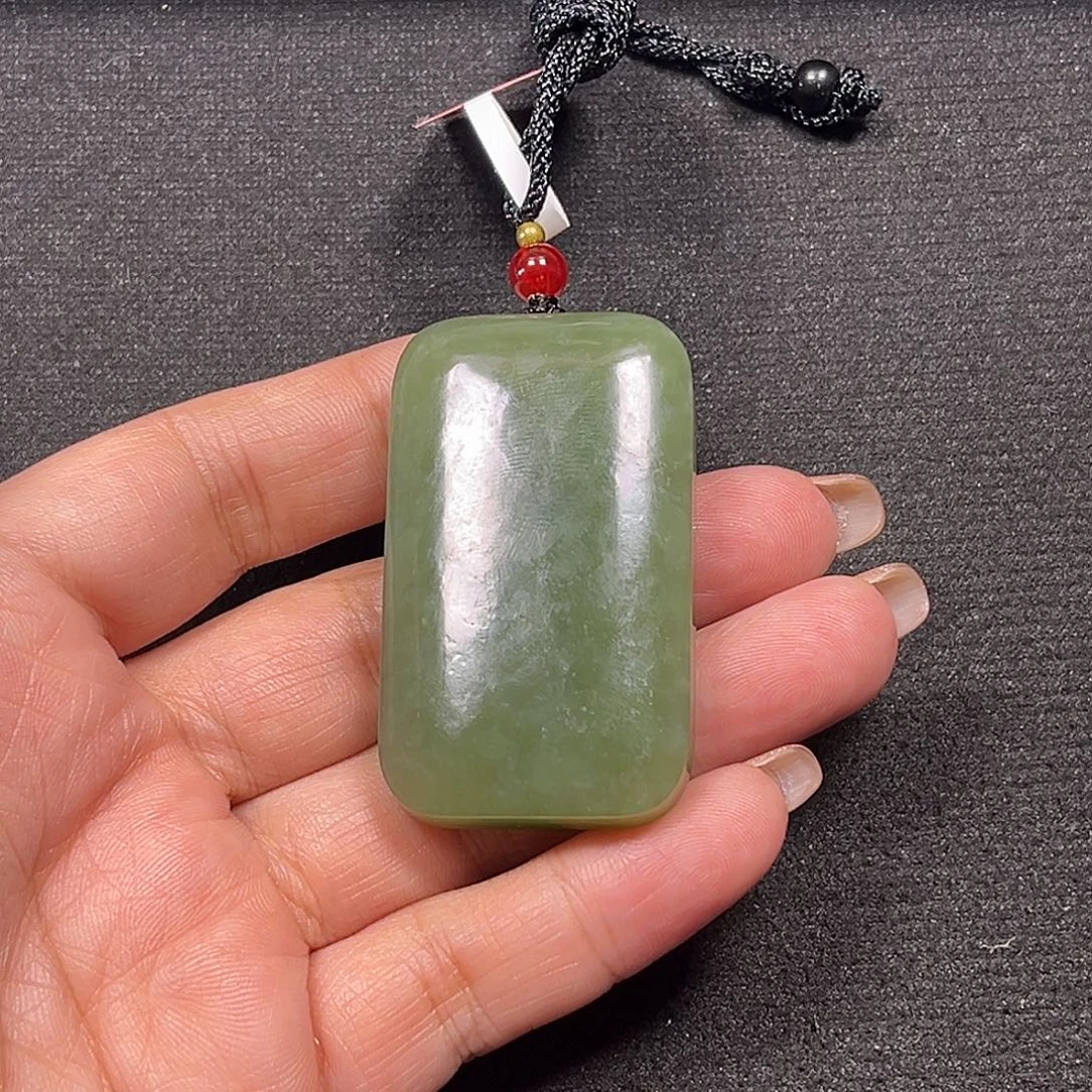 和田玉未镶嵌吊坠(不含链)