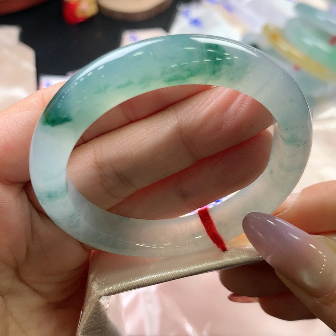 翡翠未镶嵌手镯50.5正