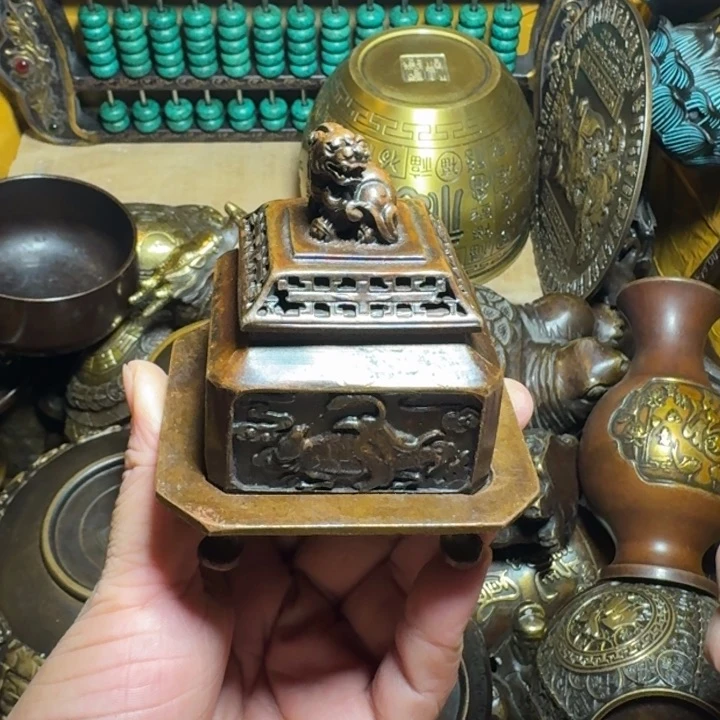 铜器摆件收收藏藏