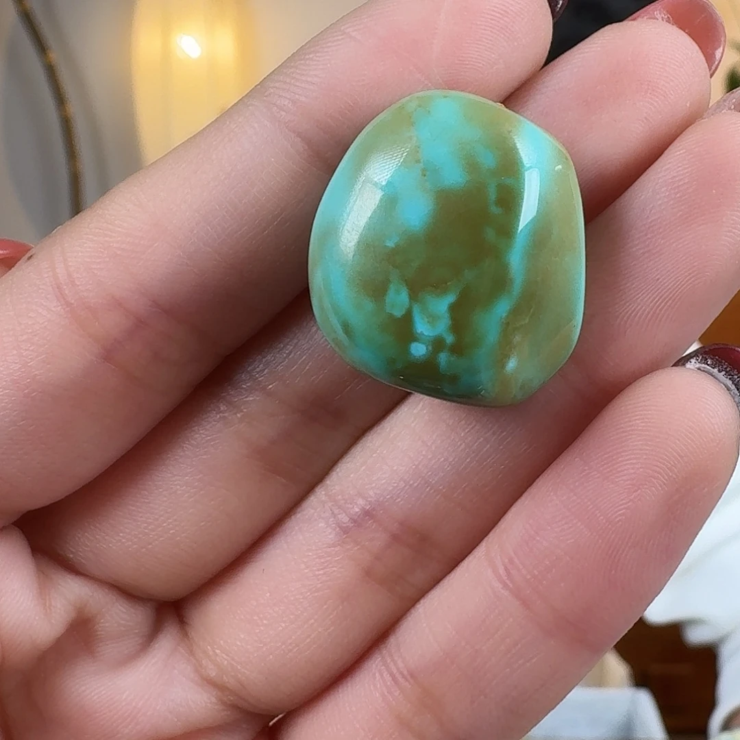 绿松石未镶嵌挂件