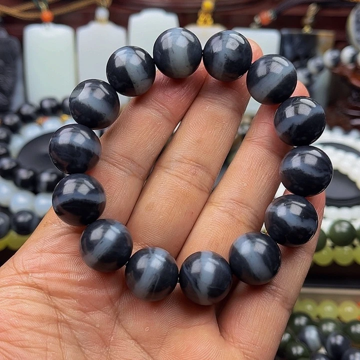 未镶嵌手串和田玉