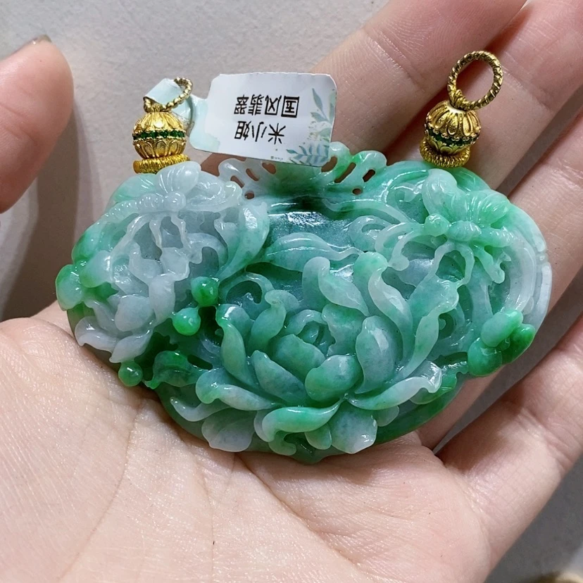 【闪购商品】翡翠未镶嵌颈饰