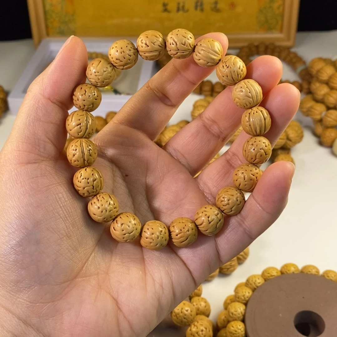 桃核吊坠桃核手串奶油