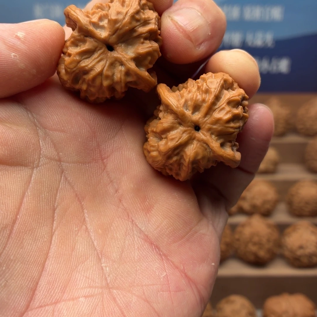 吊坠文玩核桃33正野狼