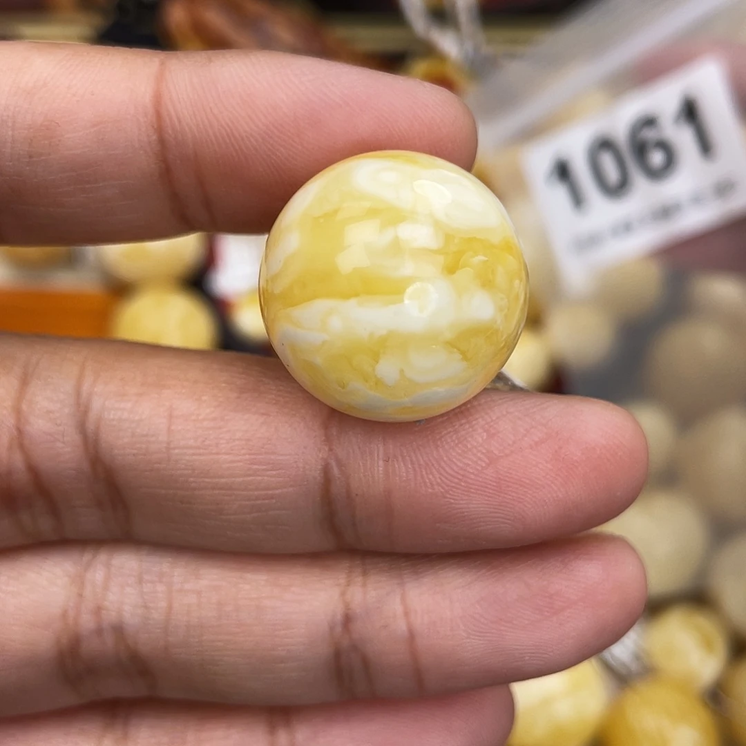 蜜蜡未镶嵌珠宝奇石粉21.6