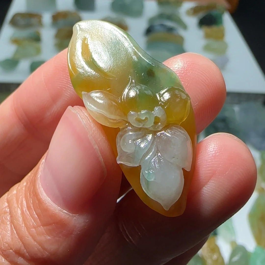 定制翡翠未镶嵌缅甸翡翠