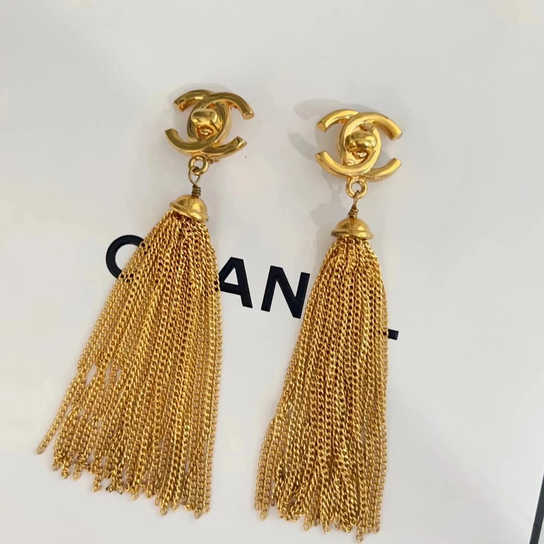 95新 Chanel/香奈儿 Chanel vintage香奈儿中古书包扣流苏耳夹