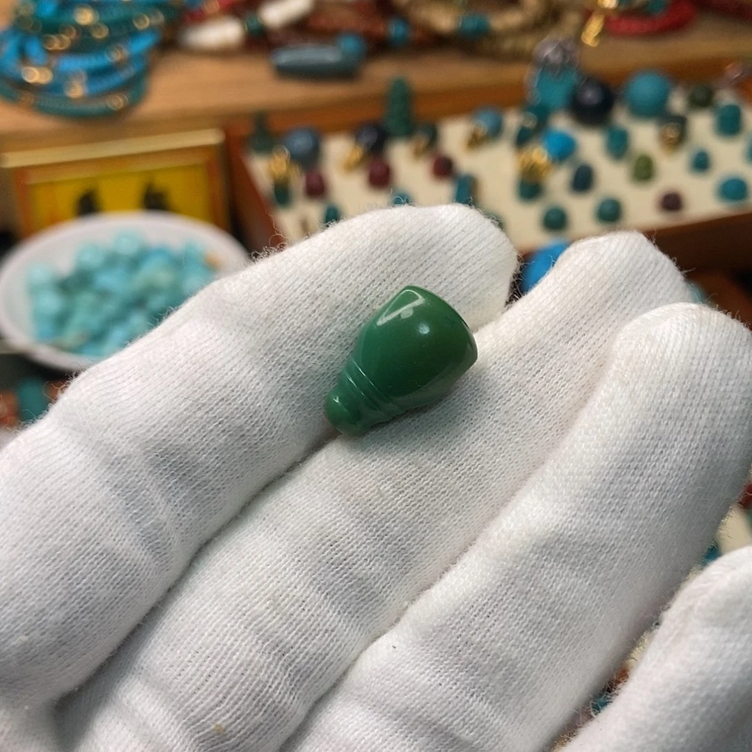 未镶嵌绿松石珠宝奇石特价款对孔10.6mm