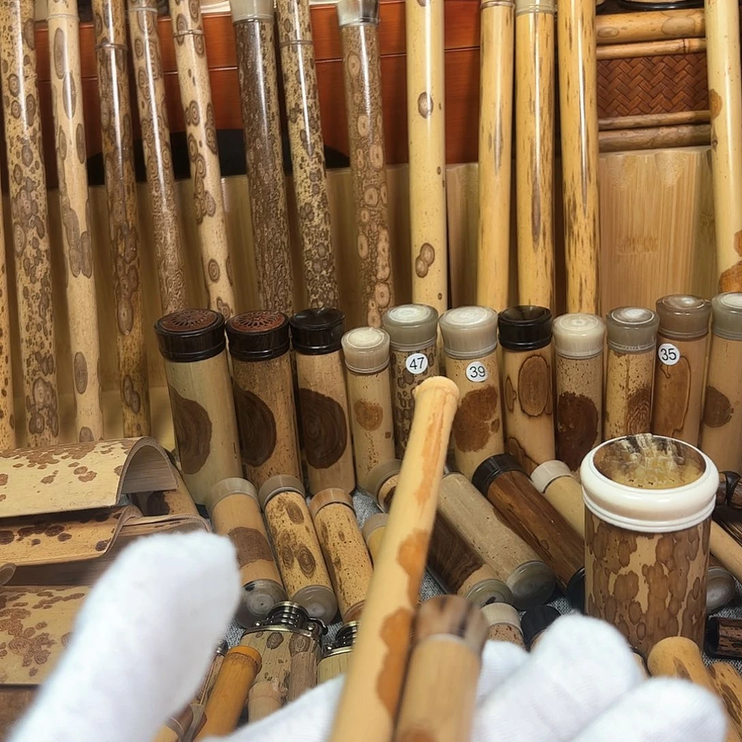 扇子上*两个福建妃合拍