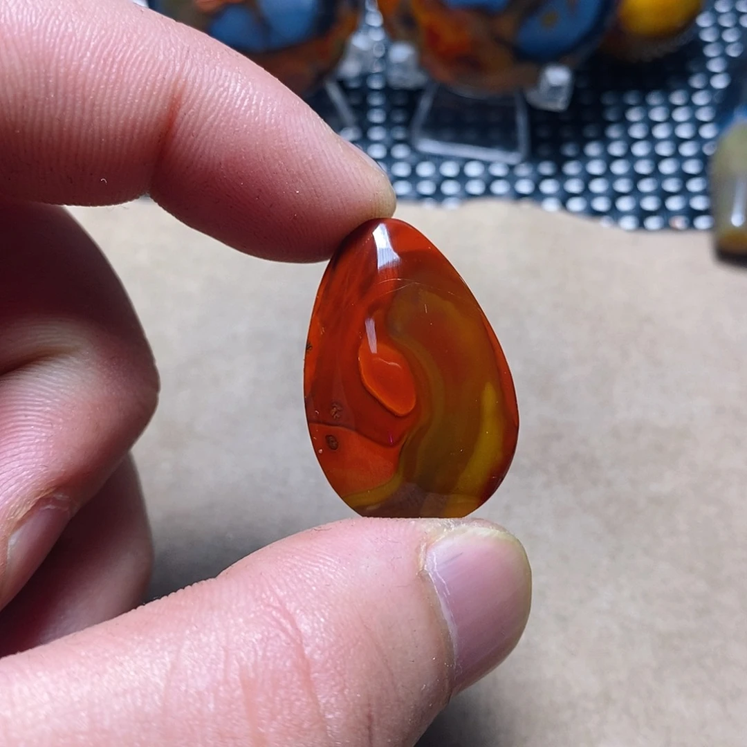 玛瑙/玉髓颈饰未镶嵌静**开