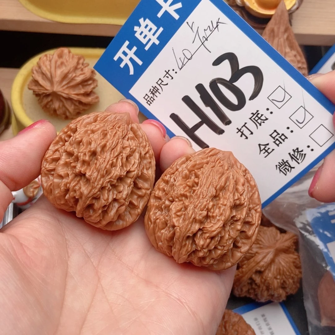桃核吊坠核桃虎头
