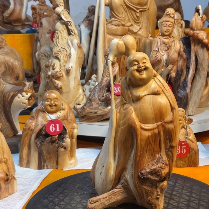 柏木（崖柏）崖柏  弥勒