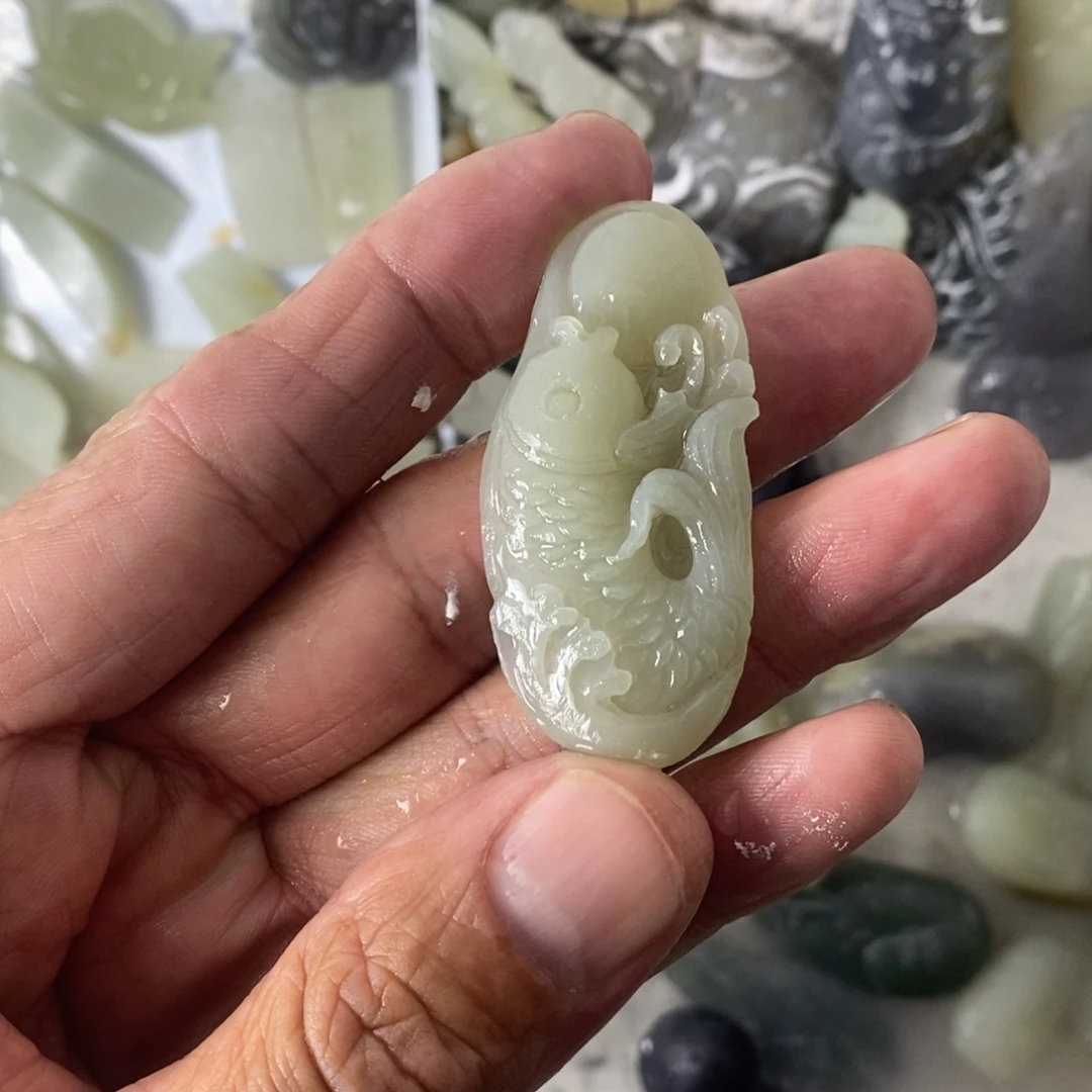 和田玉（糖玉）未镶嵌吊坠(不含链)