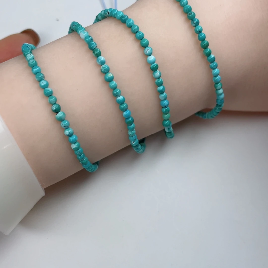 绿松石颈饰未镶嵌