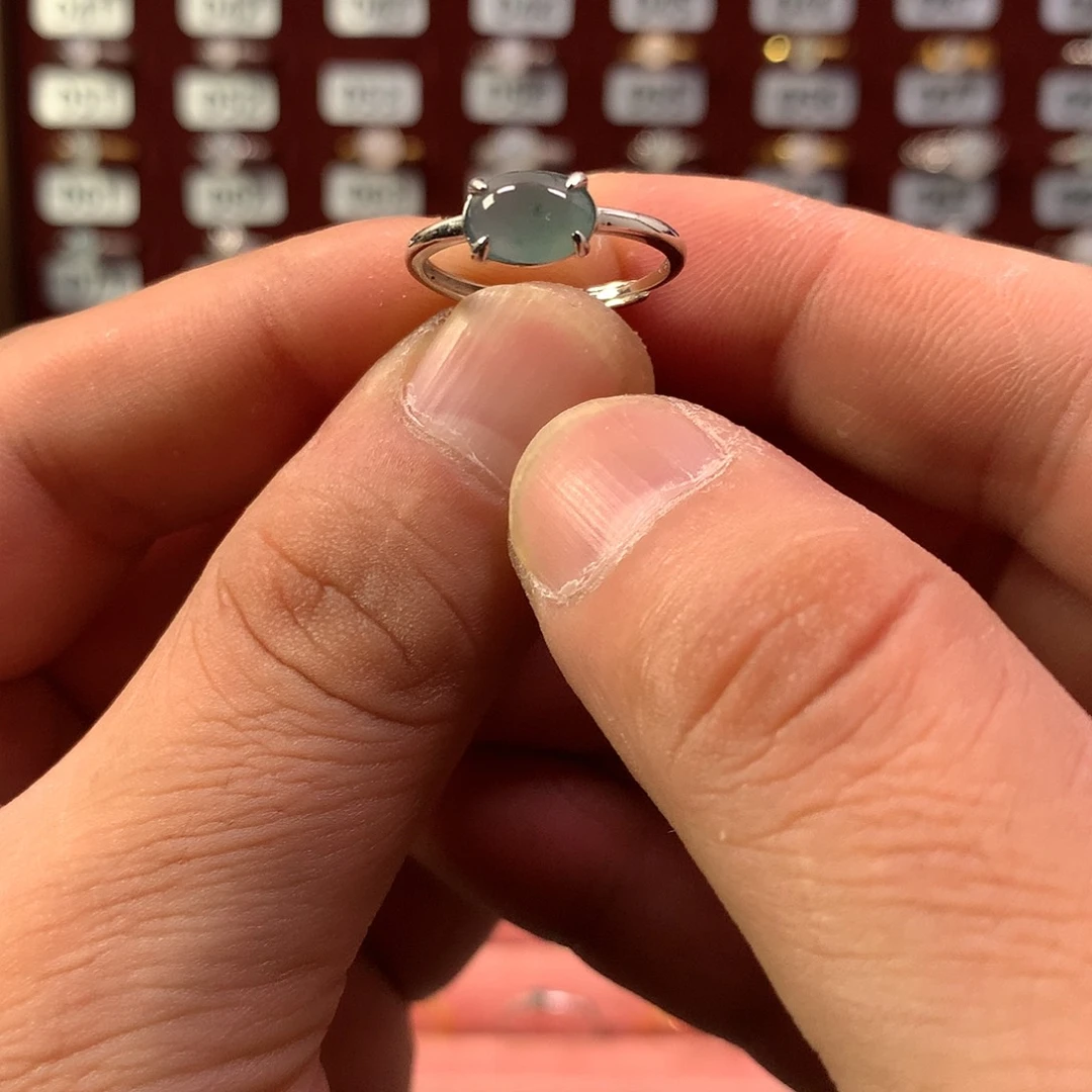 小***皮翡翠银S925镶嵌戒指86