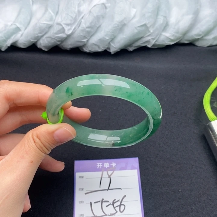 竹牌天然A货非洲翠手镯19