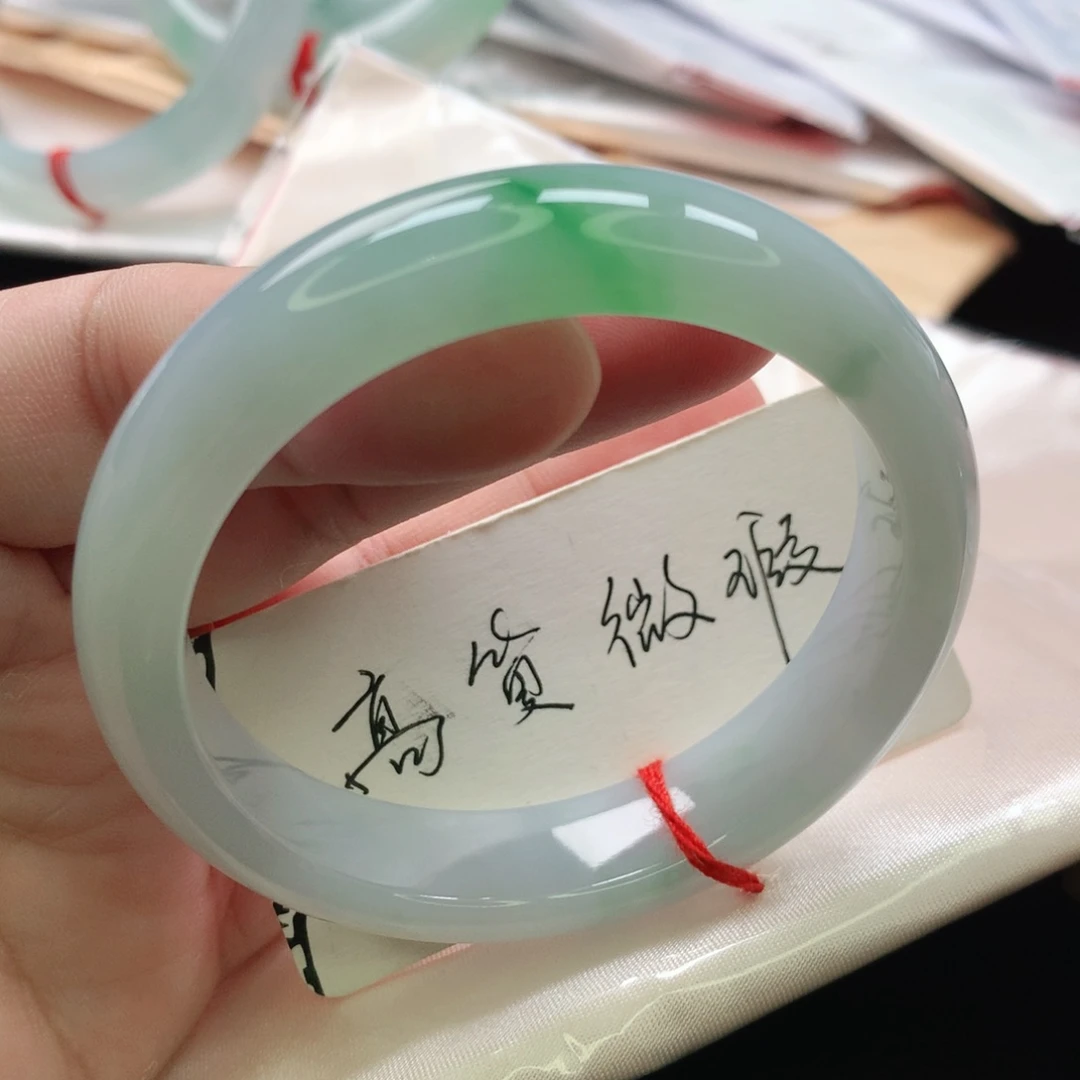 未镶嵌手镯翡翠缅甸52.53
