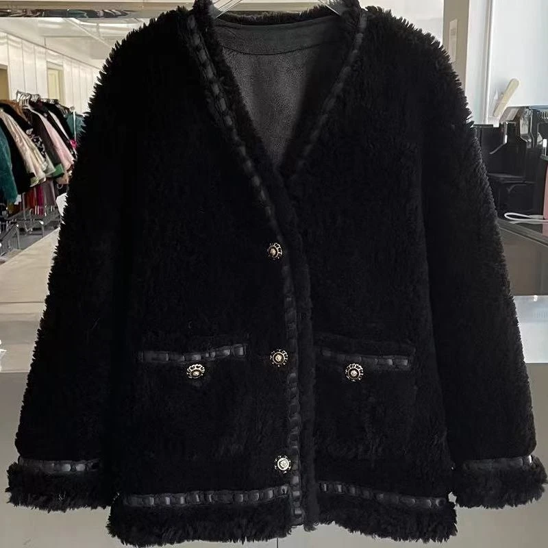 i-EAST 月夜回忆~颗粒感毛茸茸口袋外套-3D WT41476