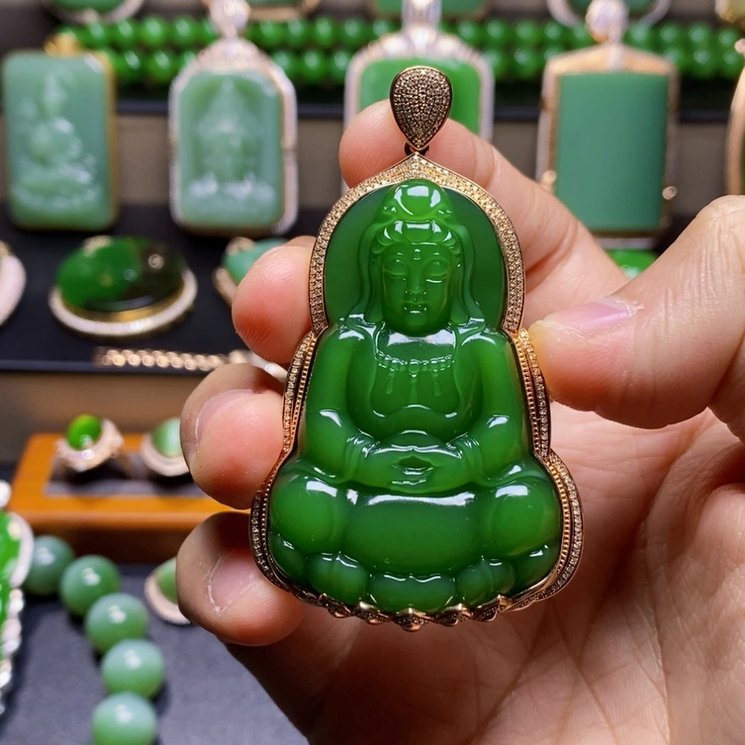 阿***奇和田玉18K金镶嵌吊坠(不含链)