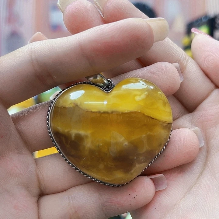 琥珀银S925镶嵌颈饰吊坠