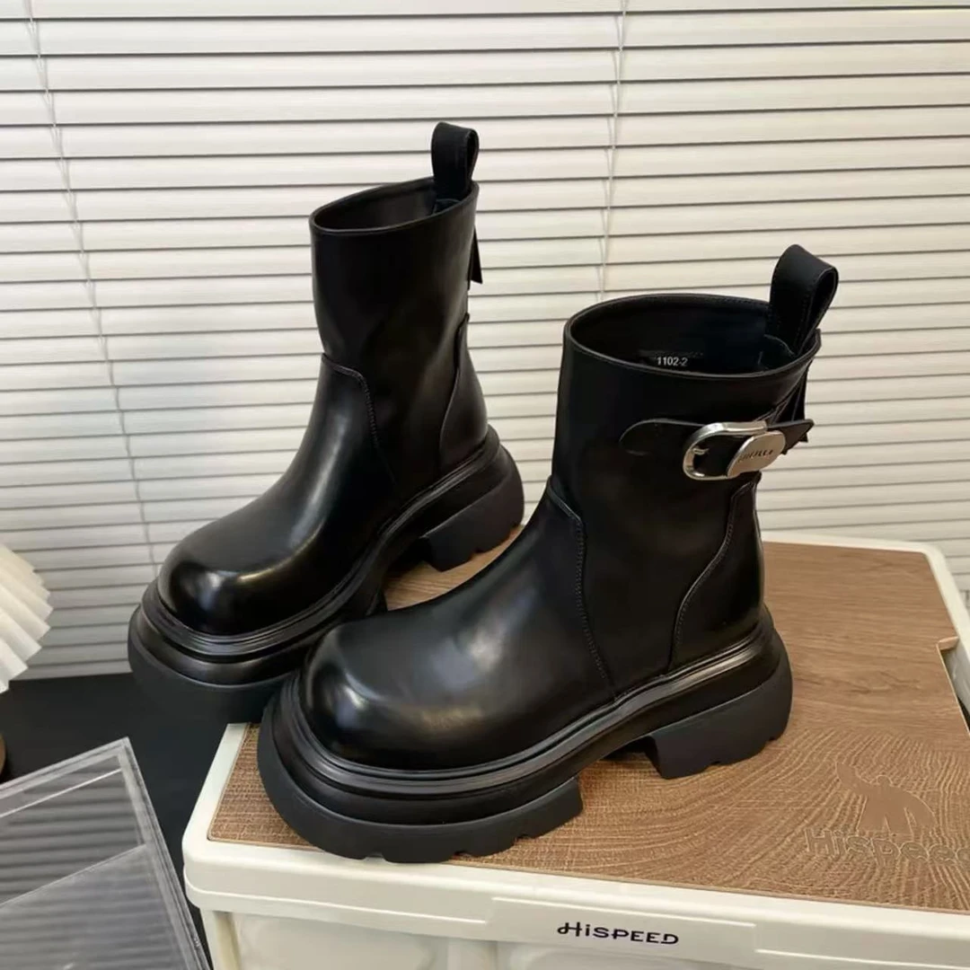 【运费险】休闲风防滑平跟马丁靴厚底烟筒靴休闲靴子百搭瘦瘦靴
