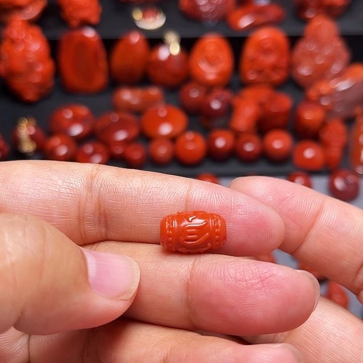 南红玛瑙未镶嵌配饰六字真言桶珠9.1mm