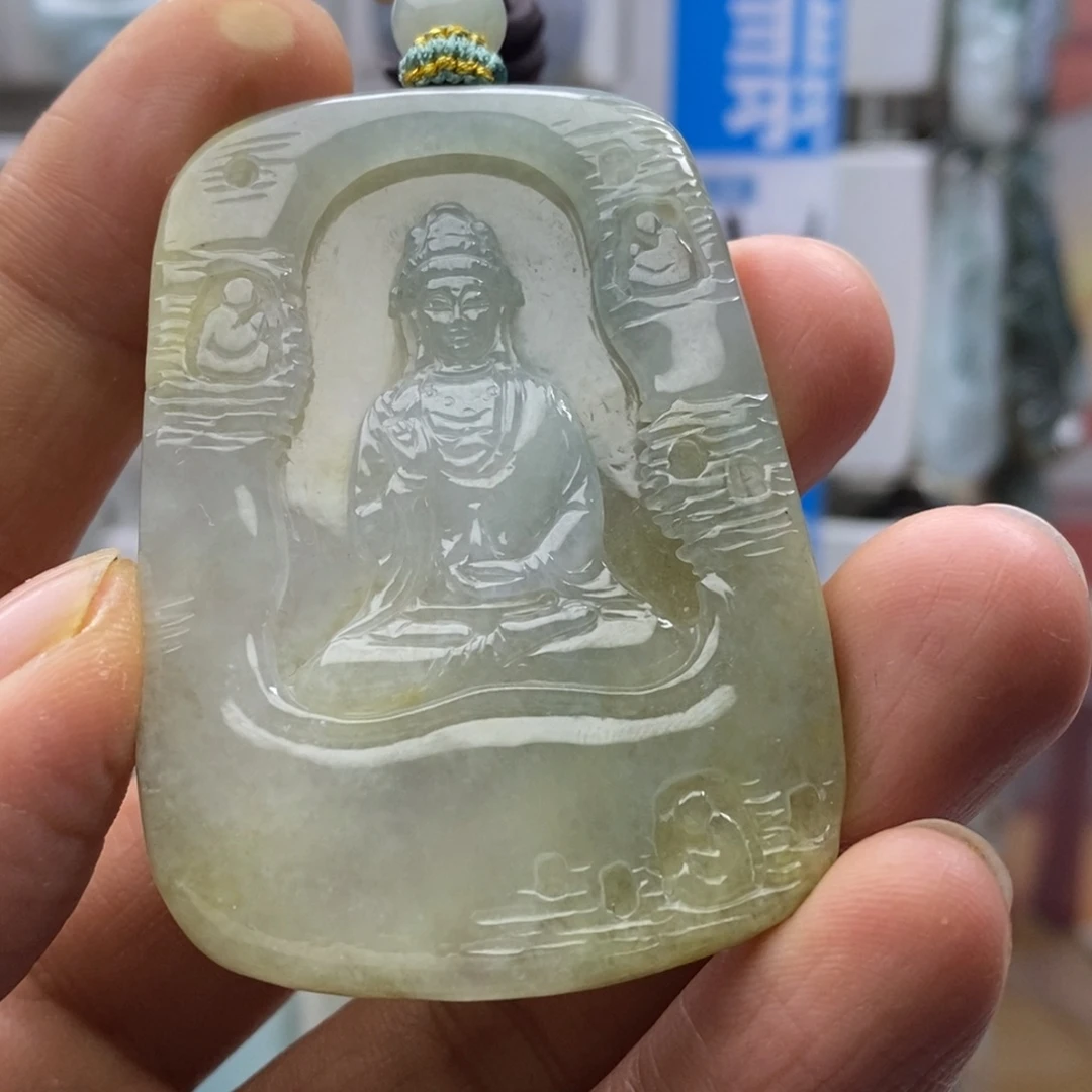 翡翠颈饰未镶嵌观音