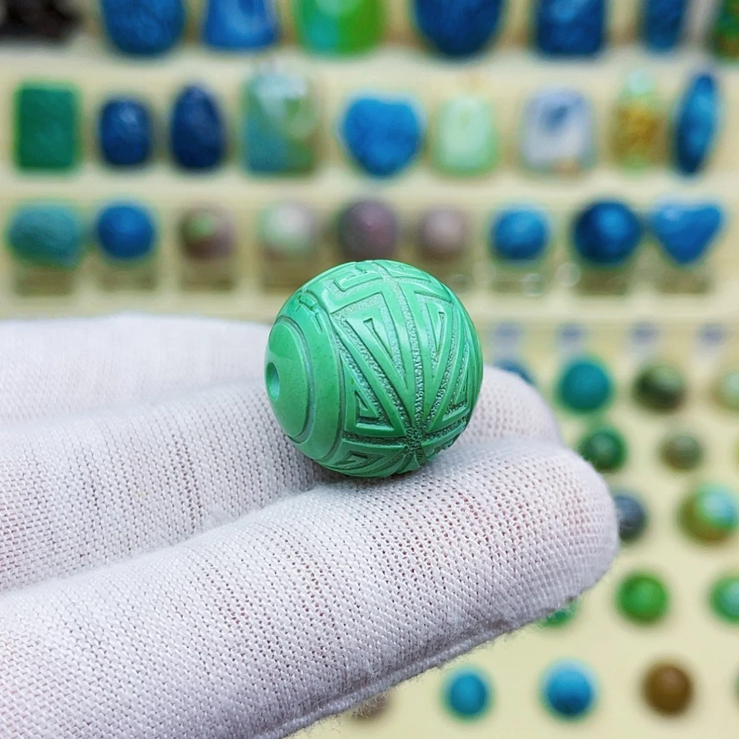 绿松石绿松石未镶嵌