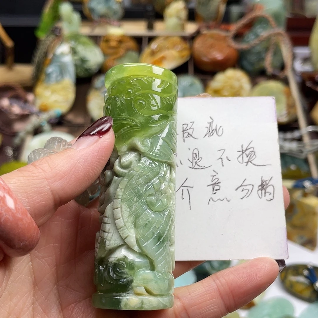 岫玉颈饰未镶嵌岫玉青提手玩龙柱