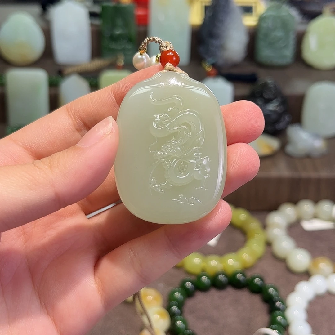 和田玉未镶嵌手串