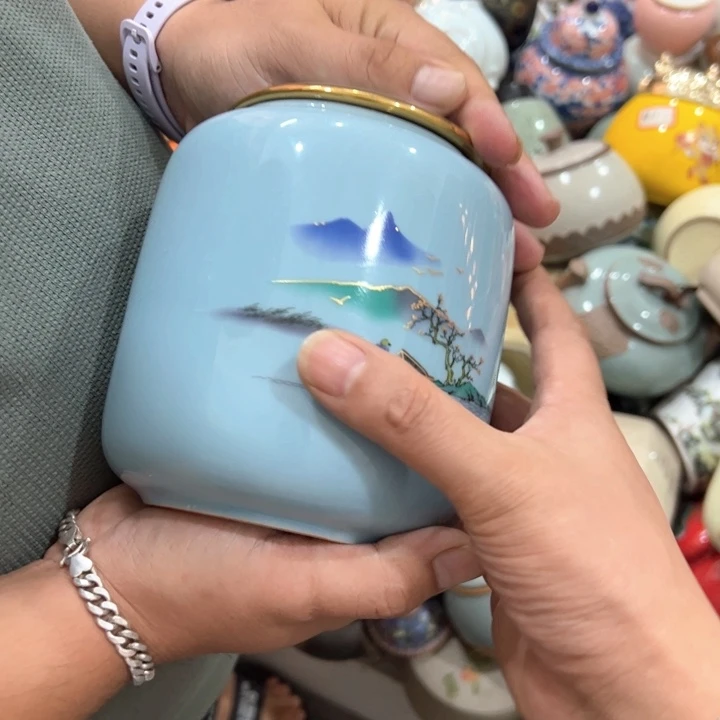 瑕疵福利品陶瓷茶叶罐介意勿拍
