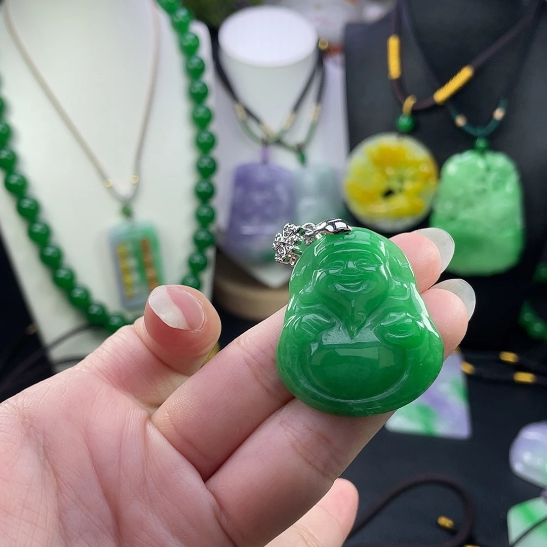 吊坠(赠链)未镶嵌翡翠