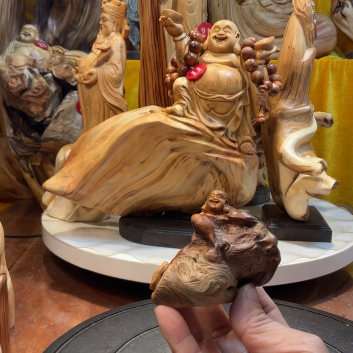 柏木（崖柏）崖柏   弥勒