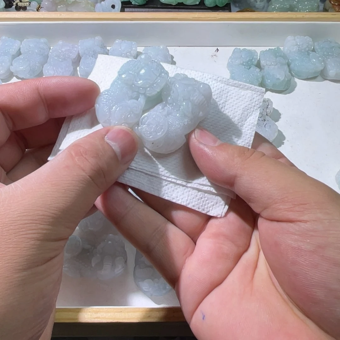 定制翡翠未镶嵌天然